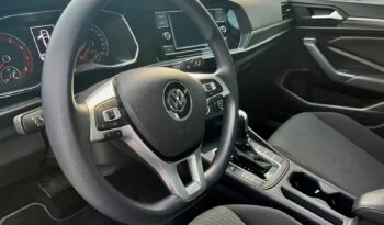 VW JETTA A7 CONFORTLINE 2019 lleno